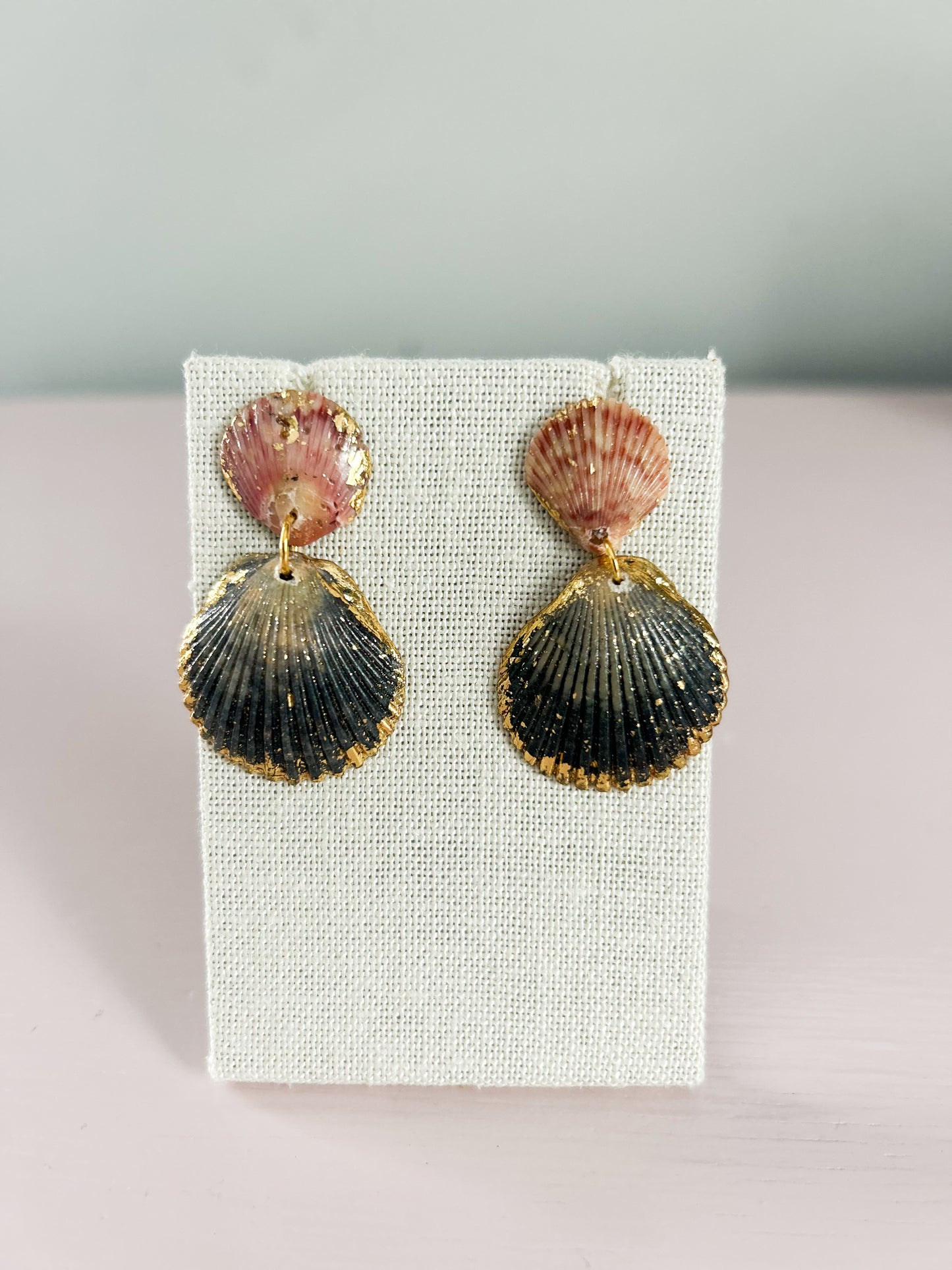 Red and Black Small Invisible String Earrings