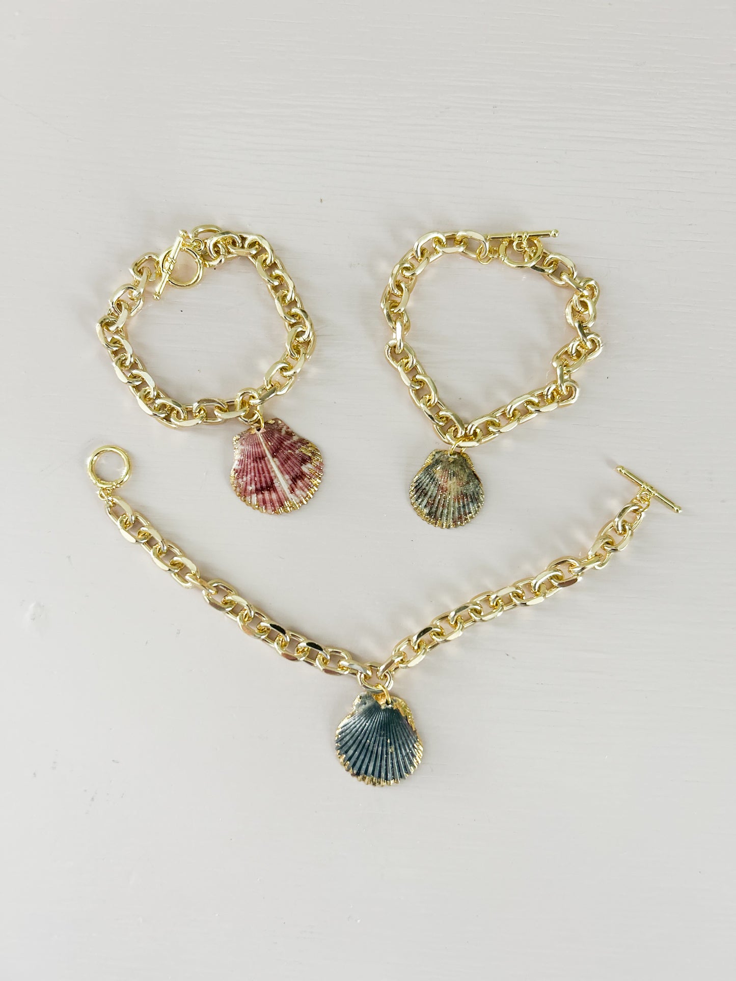 Single Shell Charm Bracelet