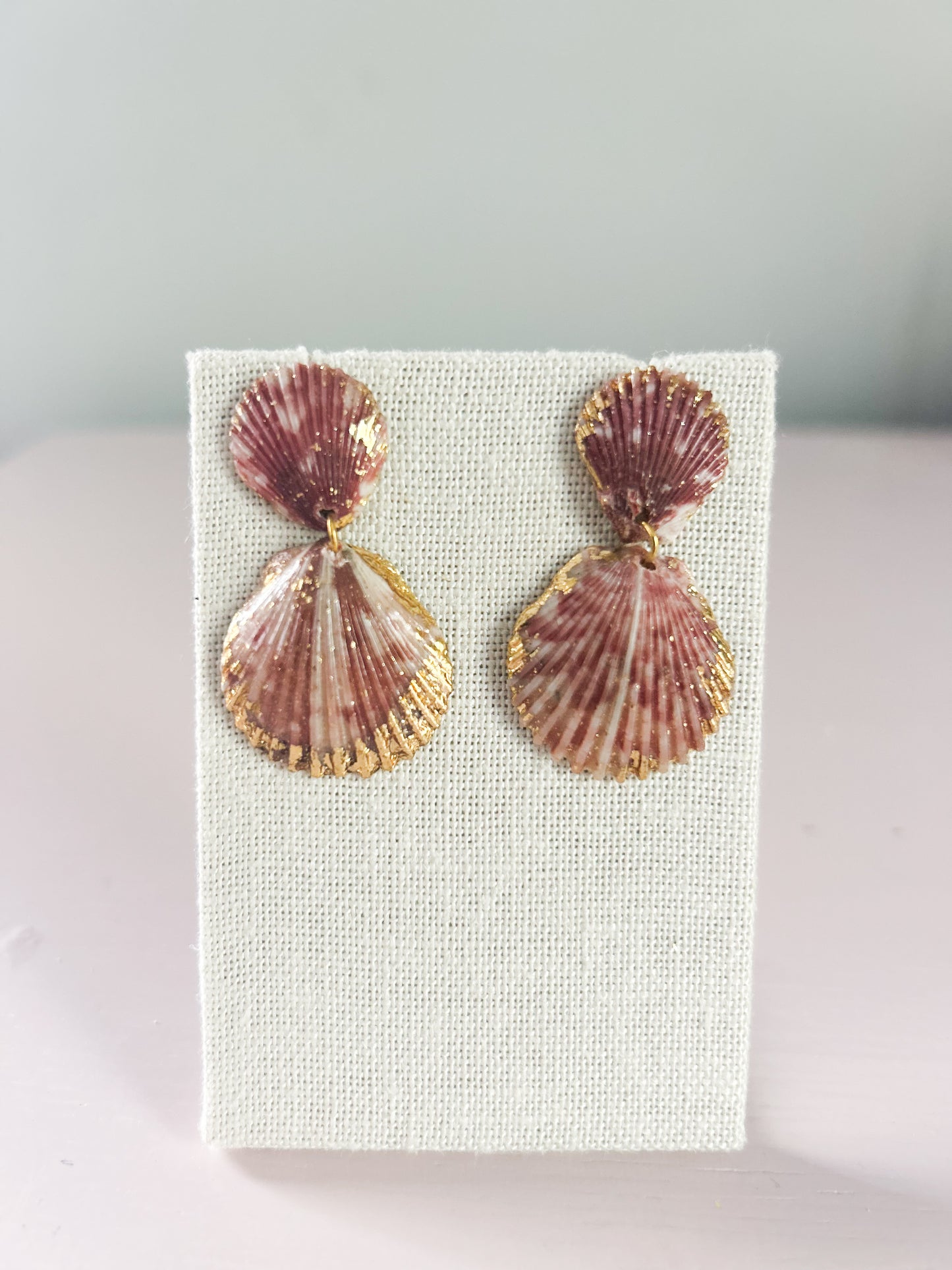 Red Striped Invisible String Dangle Earrings