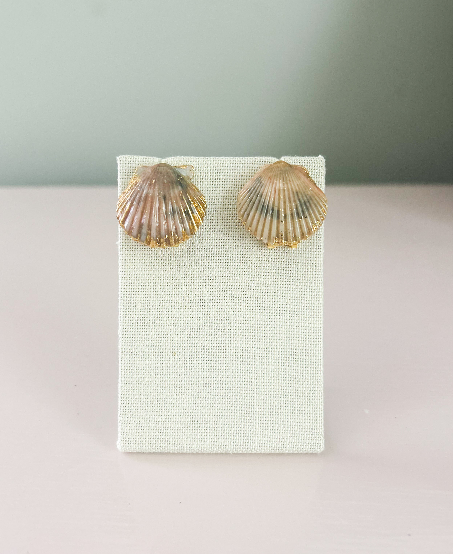 Pink Medium Miss Americana Stud Earrings