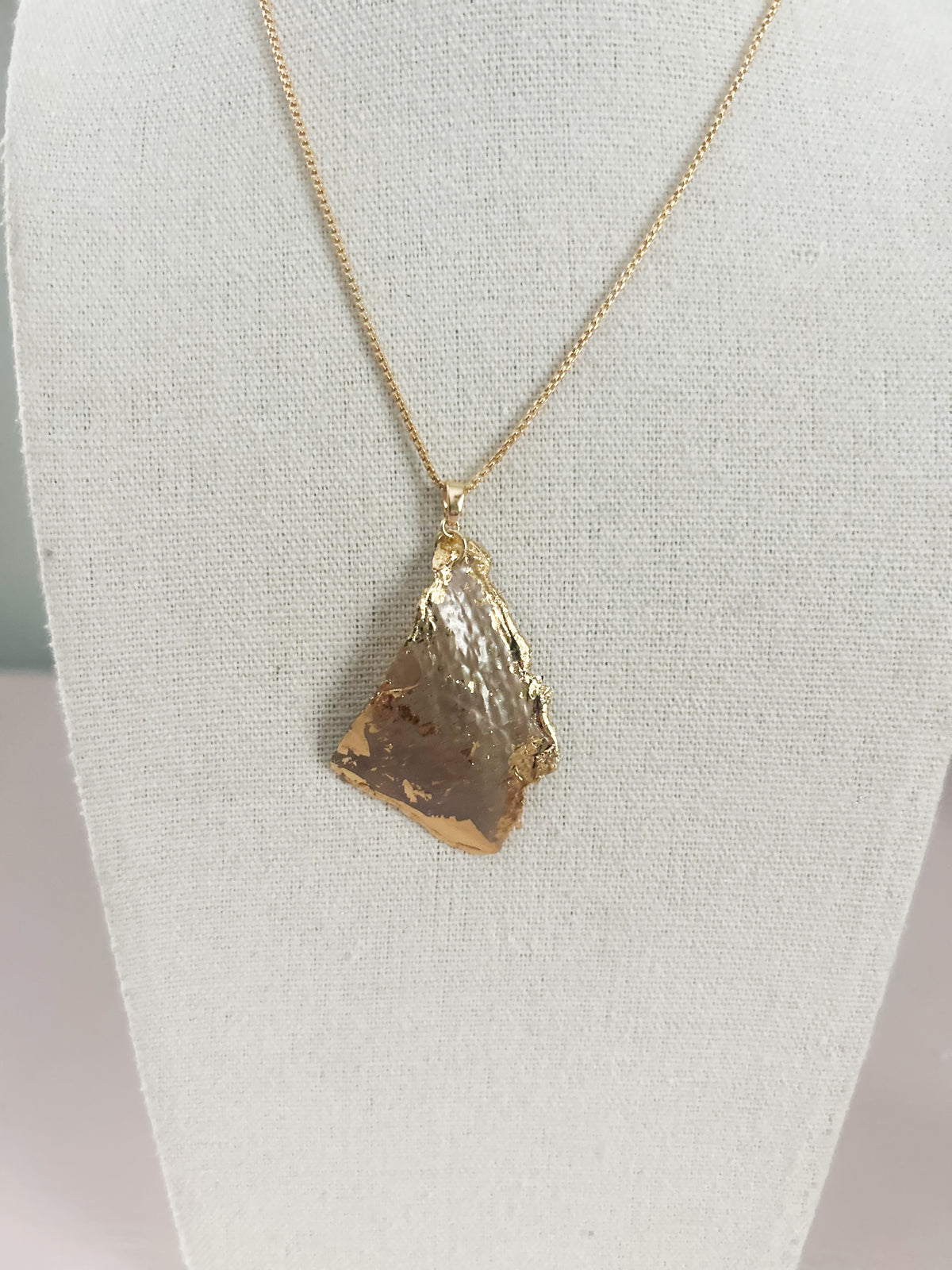 Pearlized Shell Piece Call It What You Want Necklace