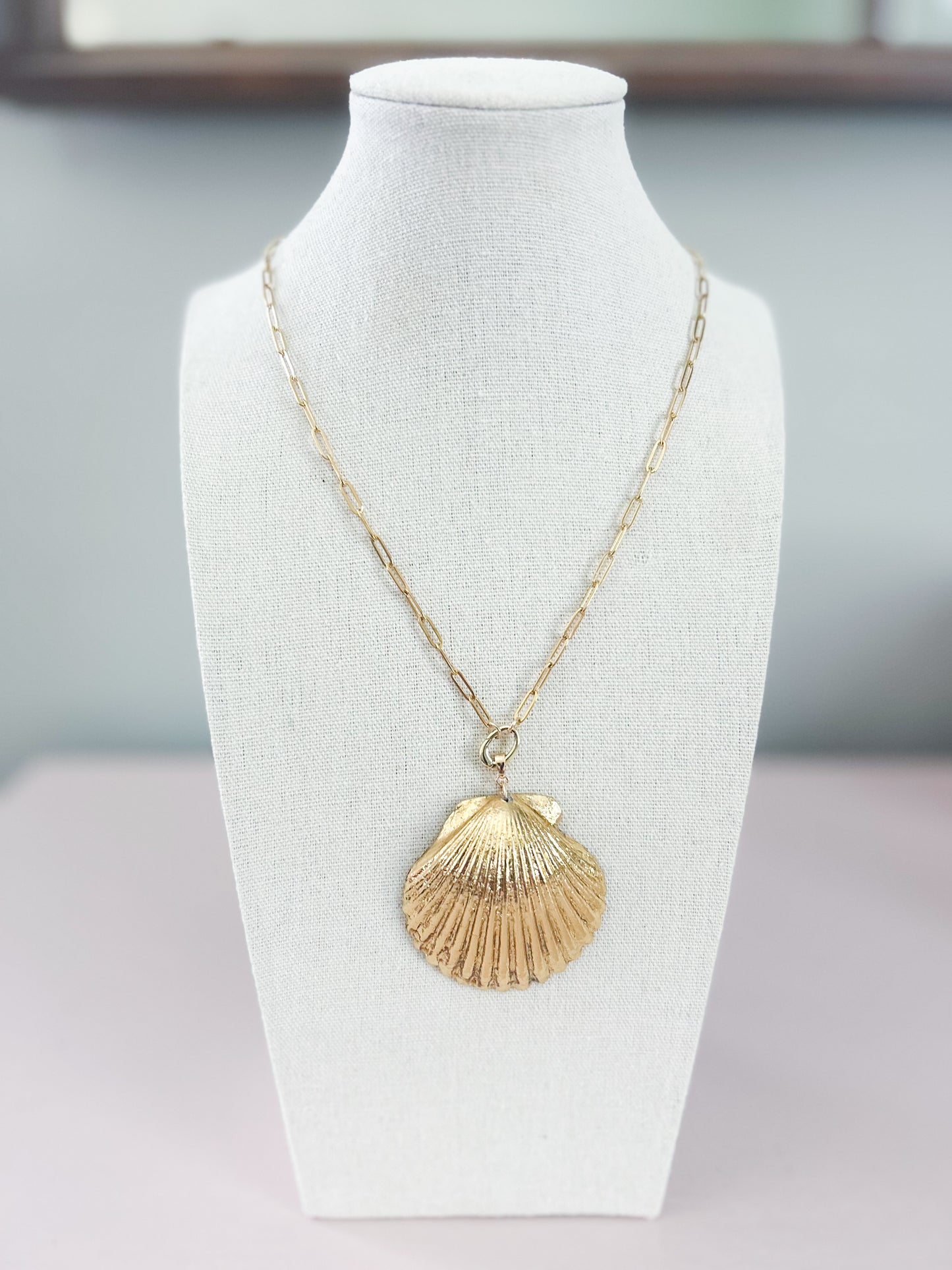 Gold Scallop Shell Necklace