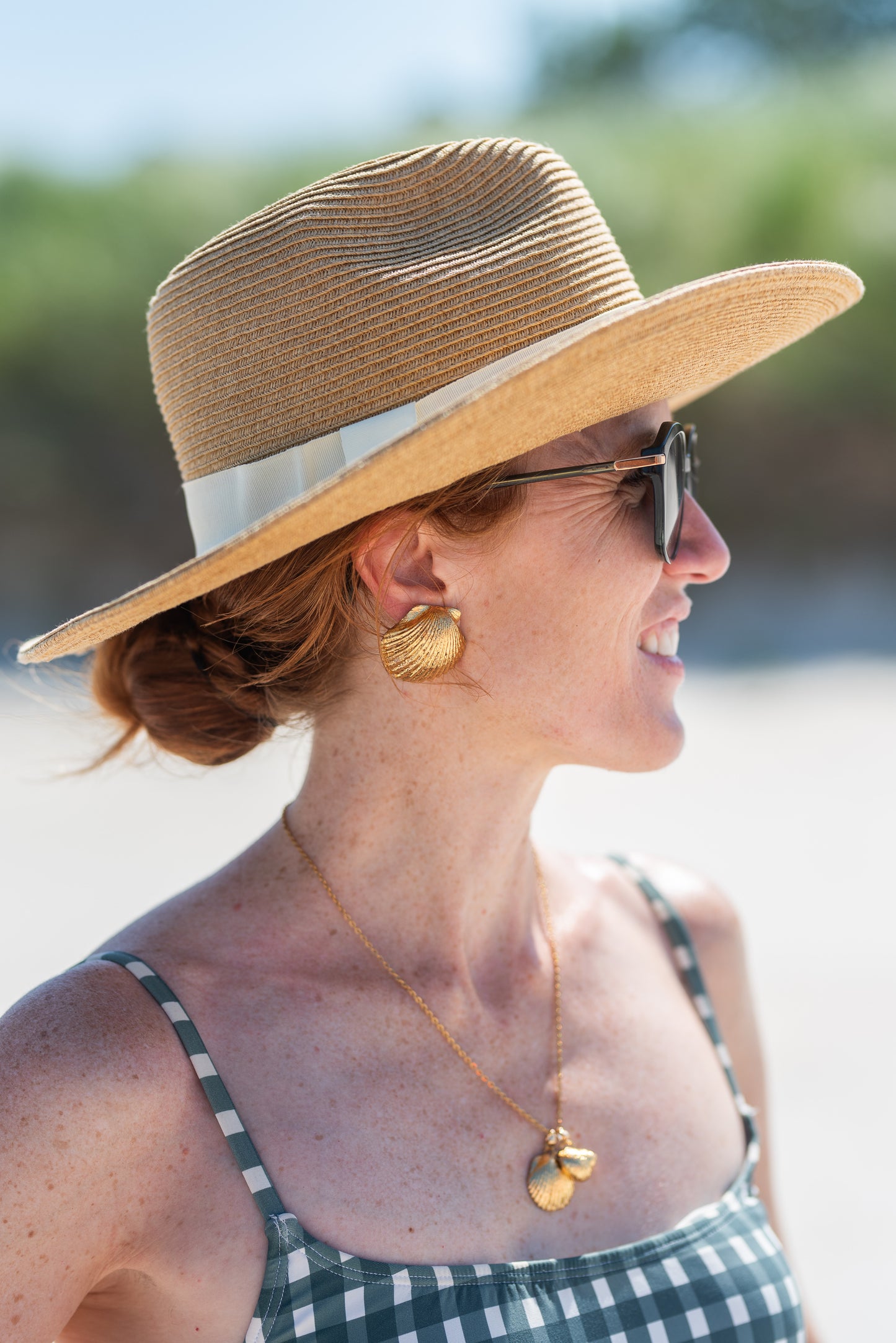 Miss Americana Gold Leaf Earrings