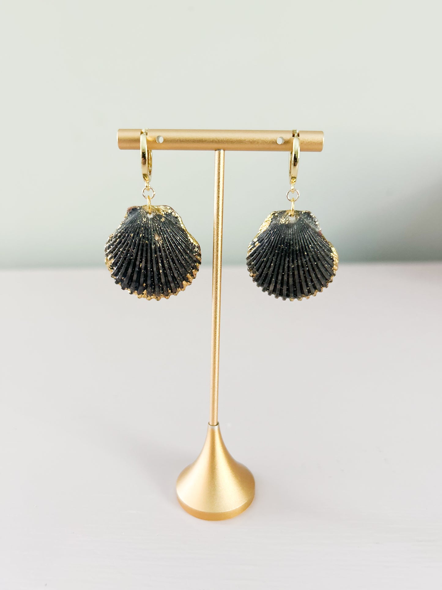 Huggie Miss Americana Black Earrings