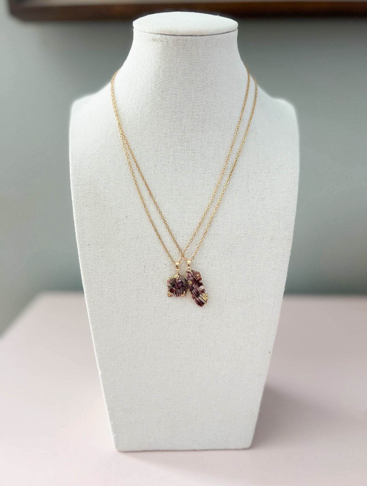 It's Nice to Have a Friend