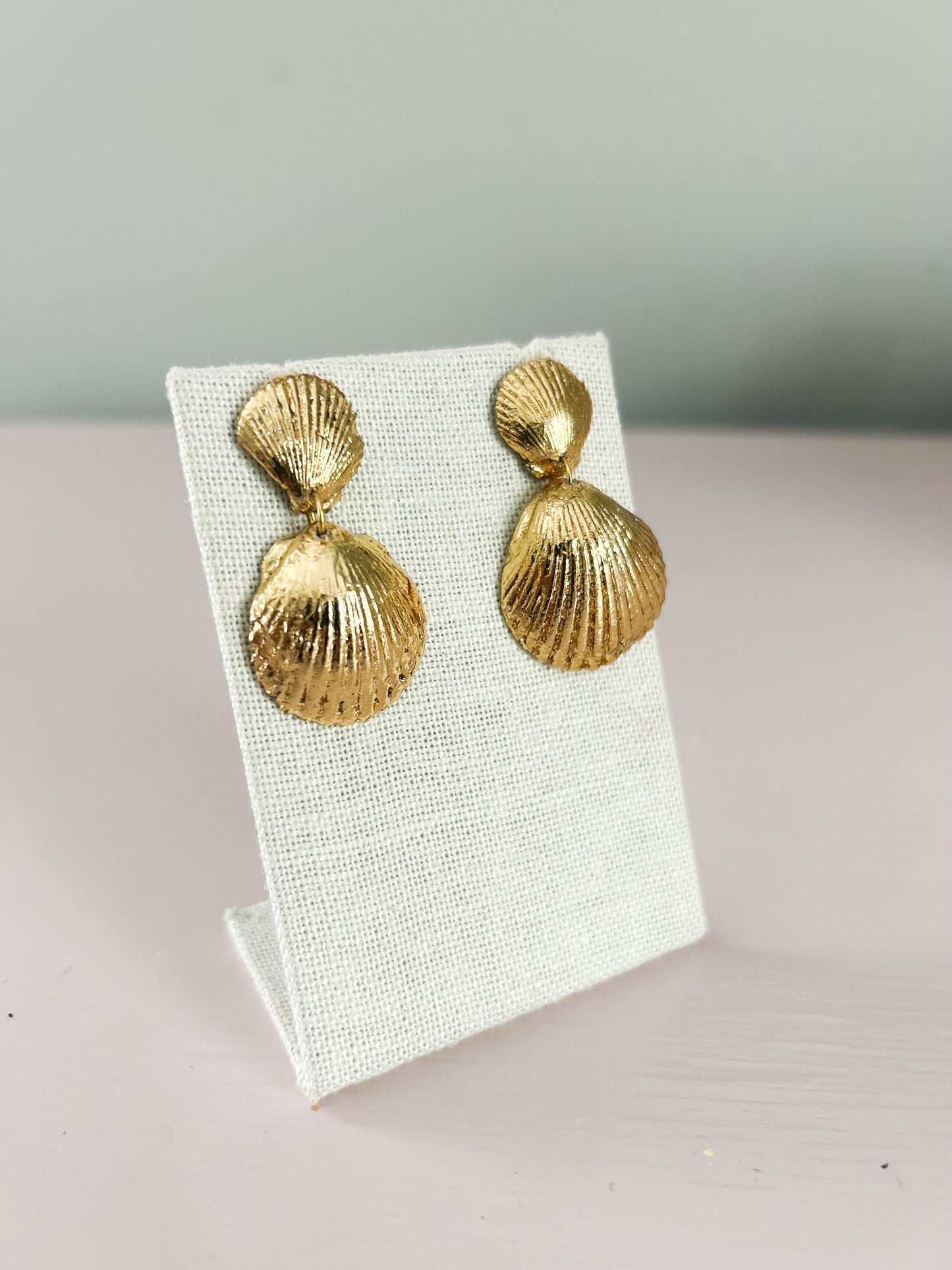 Invisible String Earrings