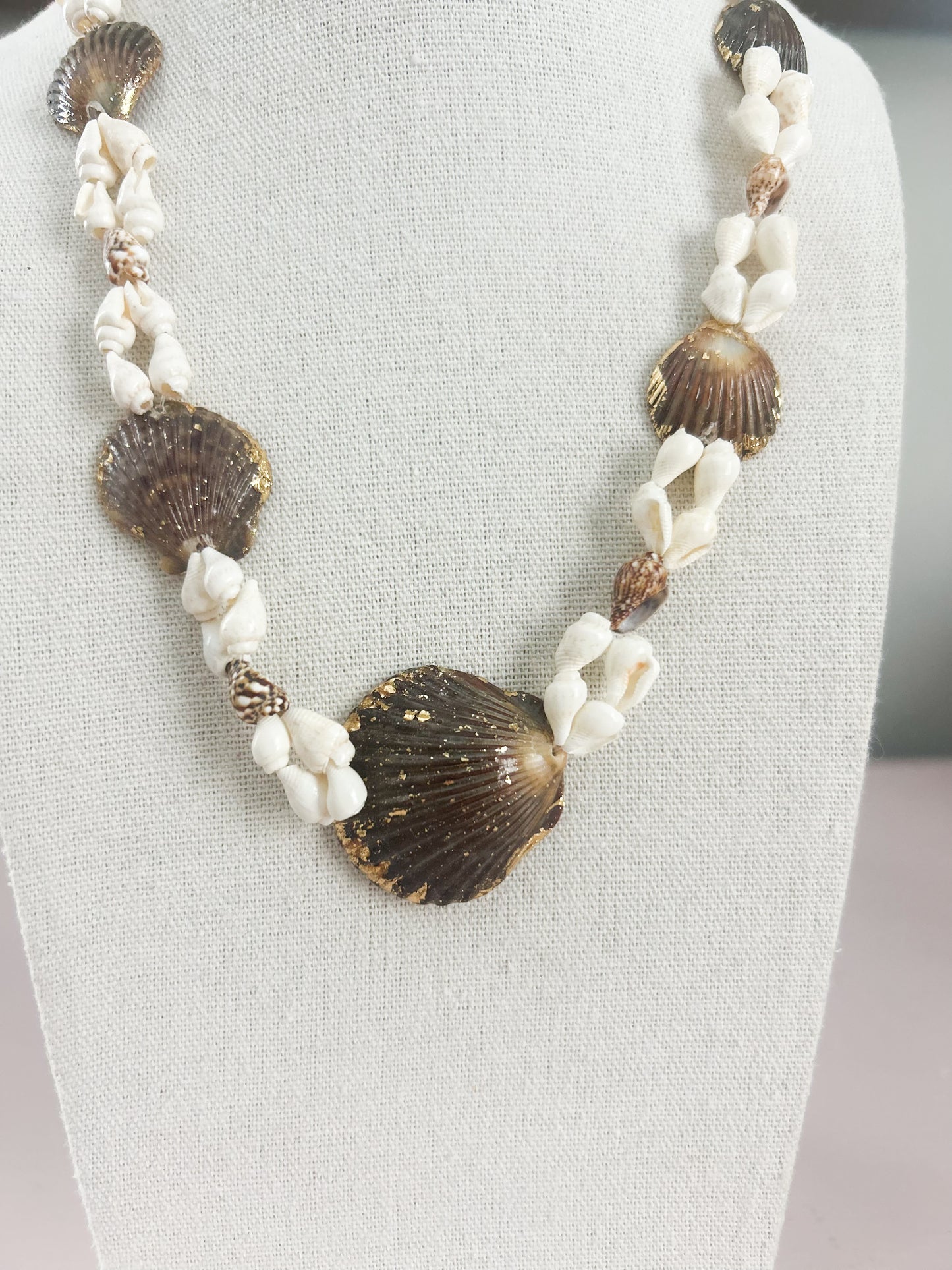Small Conch Shell Best Day Necklace