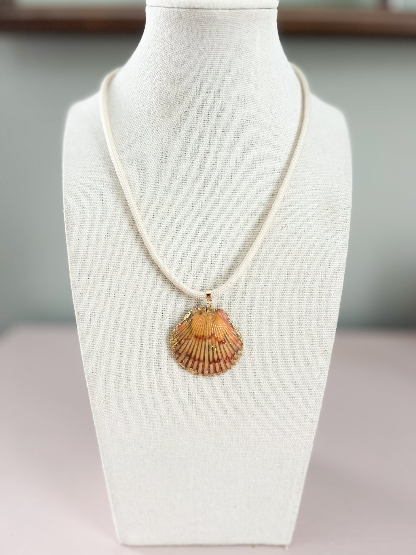 Orange Cream Fate of Ophelia Necklace