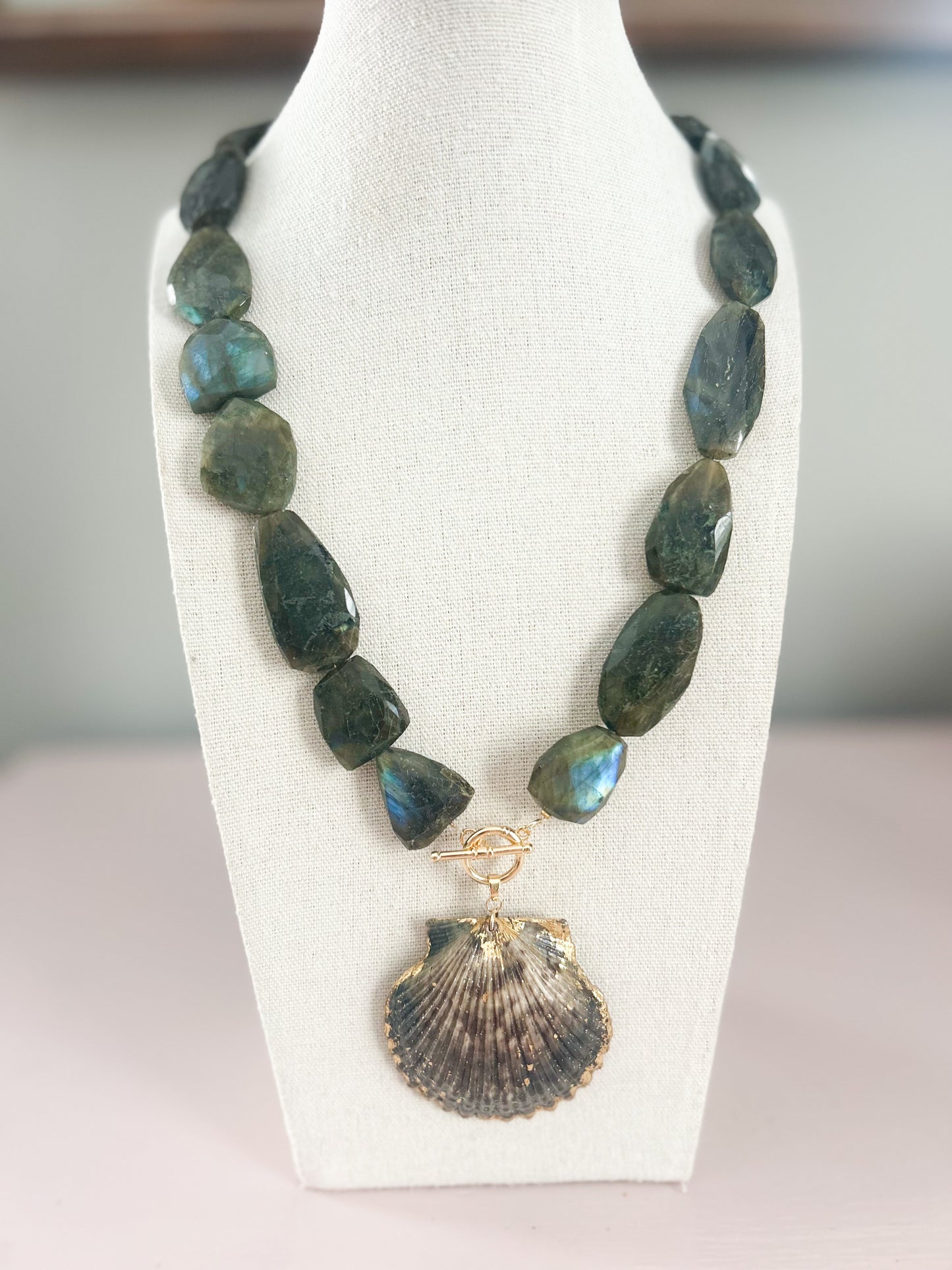 Labradorite Toggle Best Day Necklace