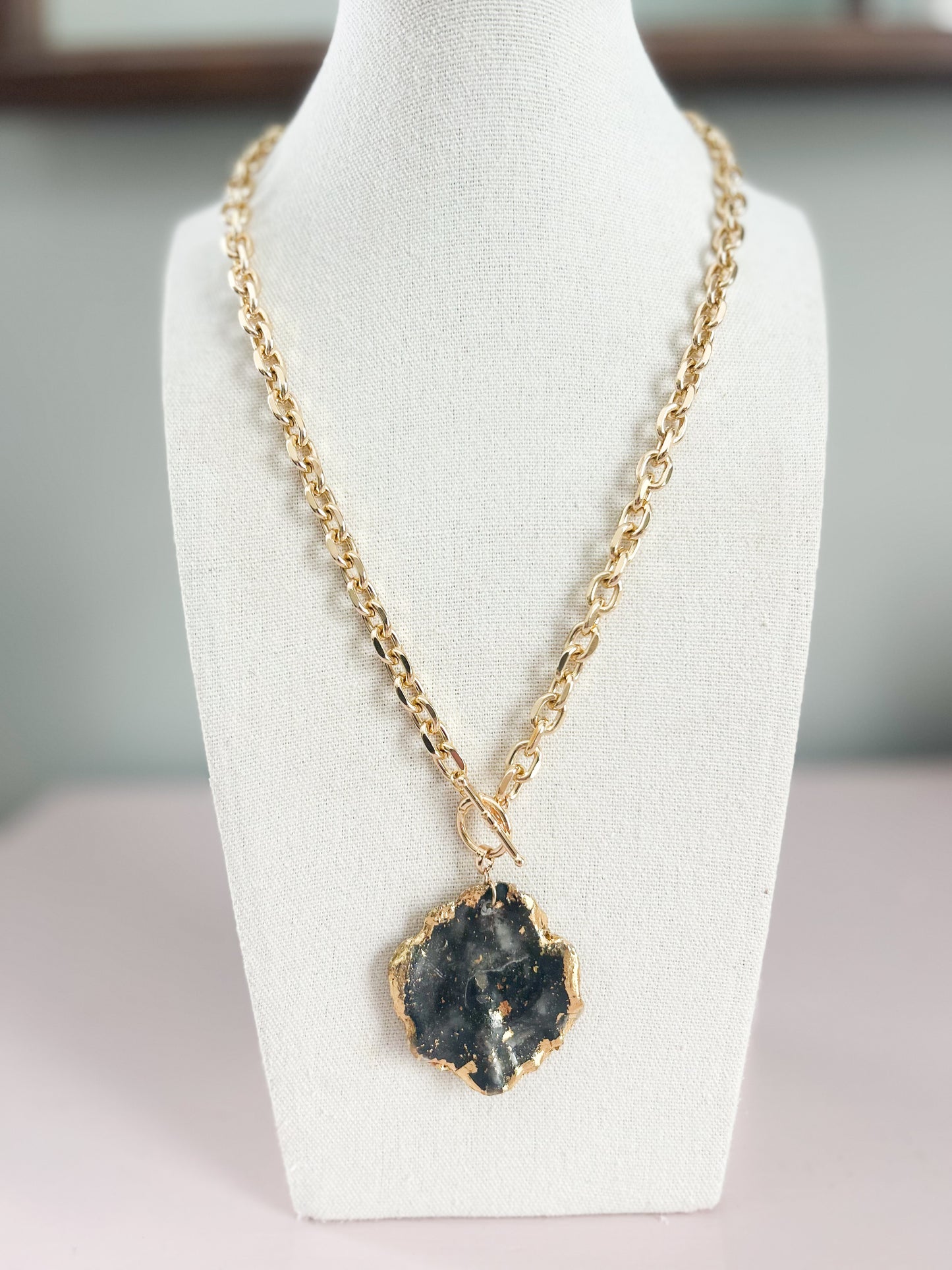 Reversible Wavy Shell Call It What You Want Necklace