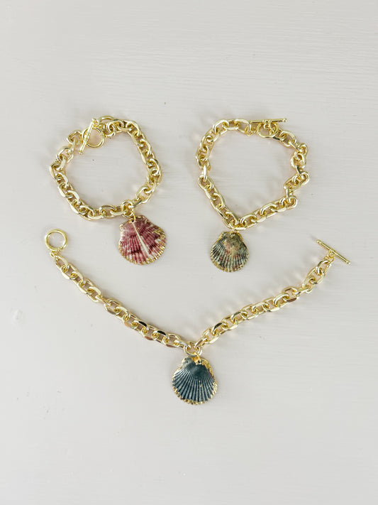 Single Shell Charm Bracelet