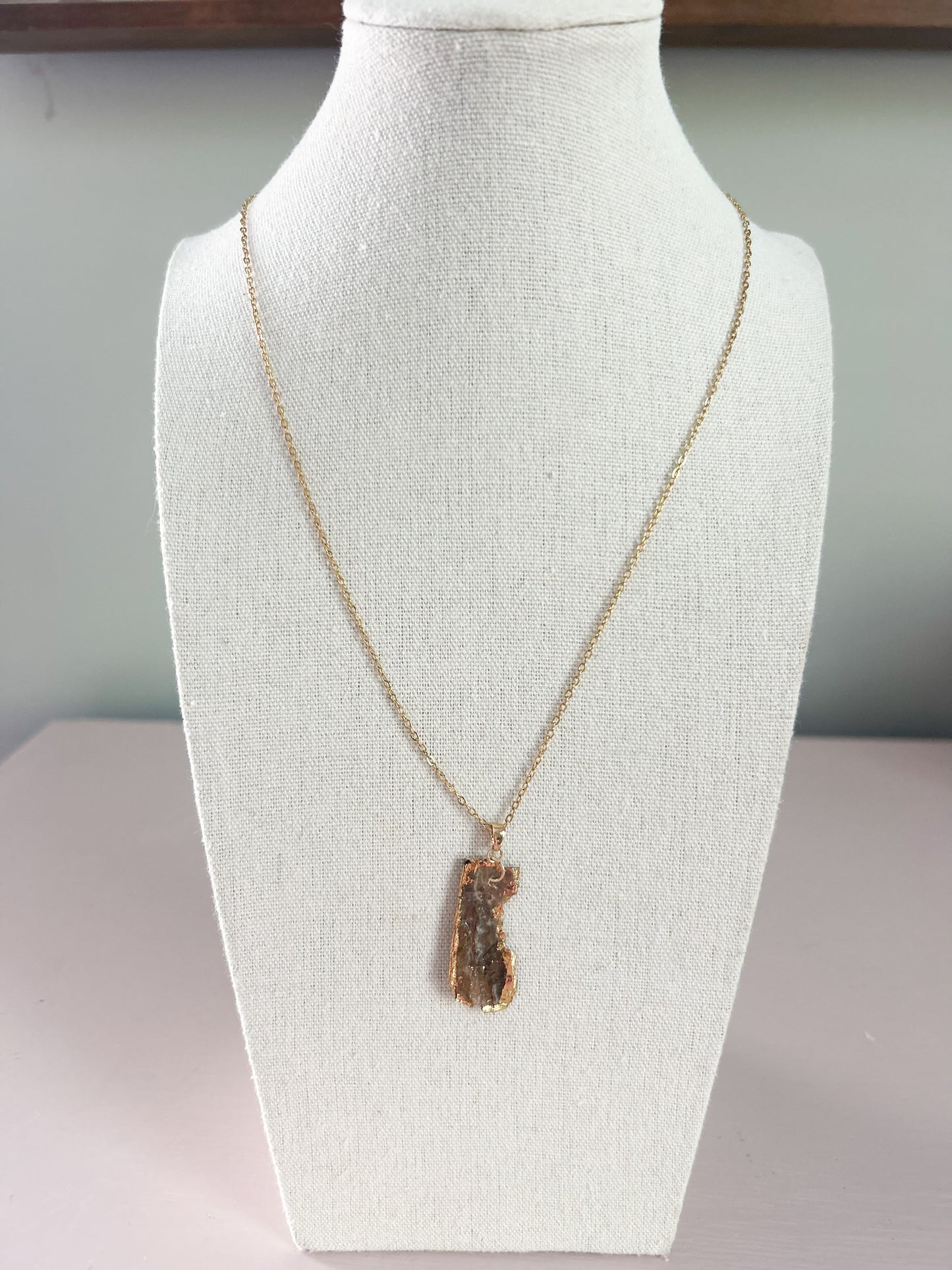 Pearlized Shell Piece Call It What You Want Necklace