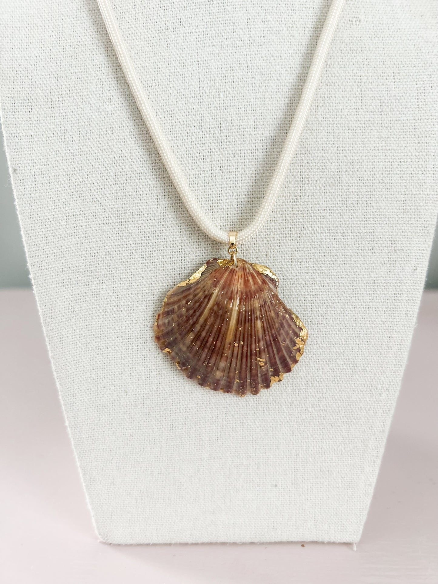 Brown Cream Fate of Ophelia Necklace