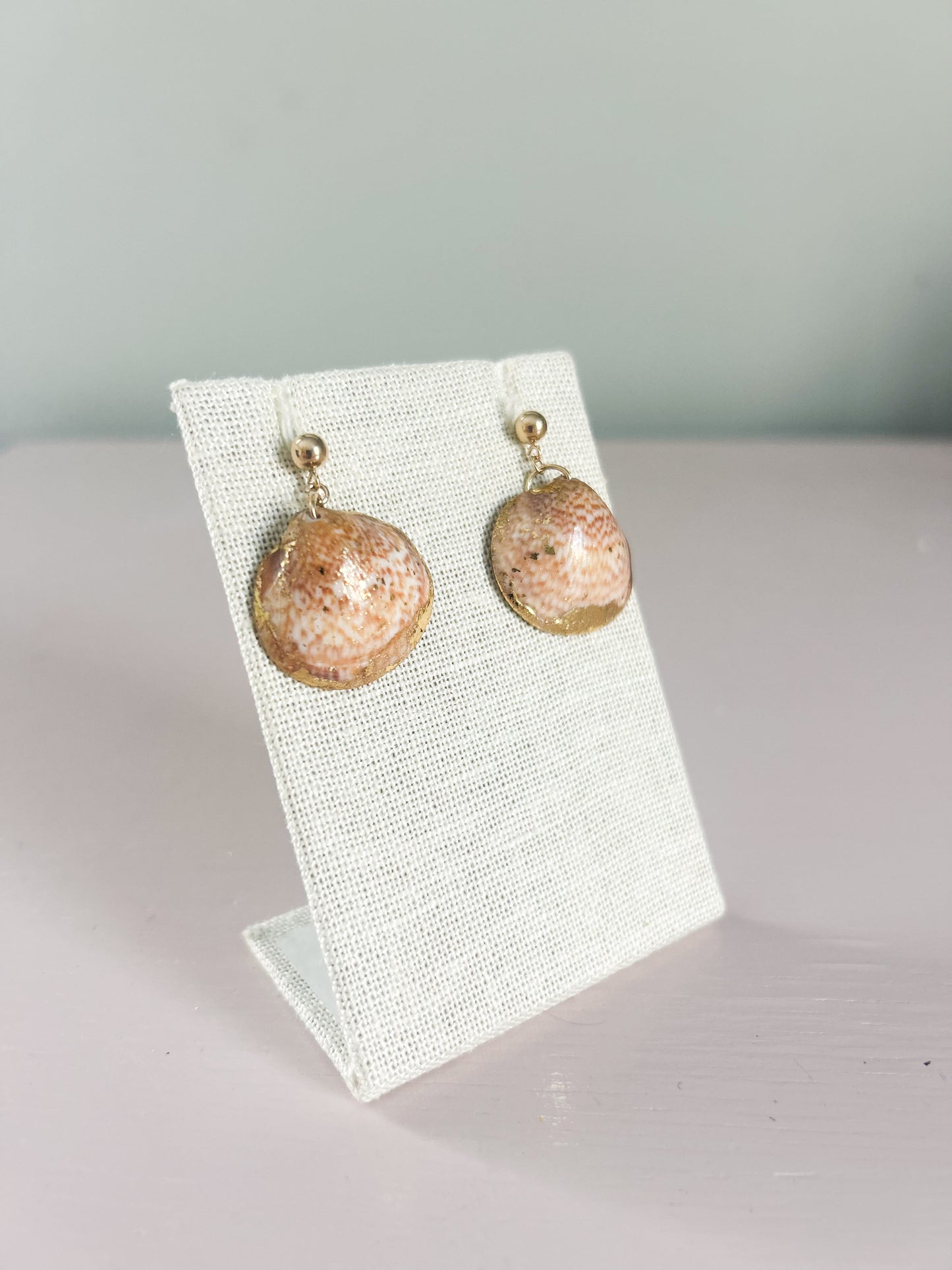 Bittersweet Clam August Dangle Studs