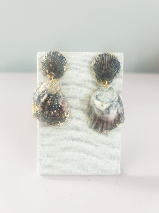 Oyster Invisible String Earrings