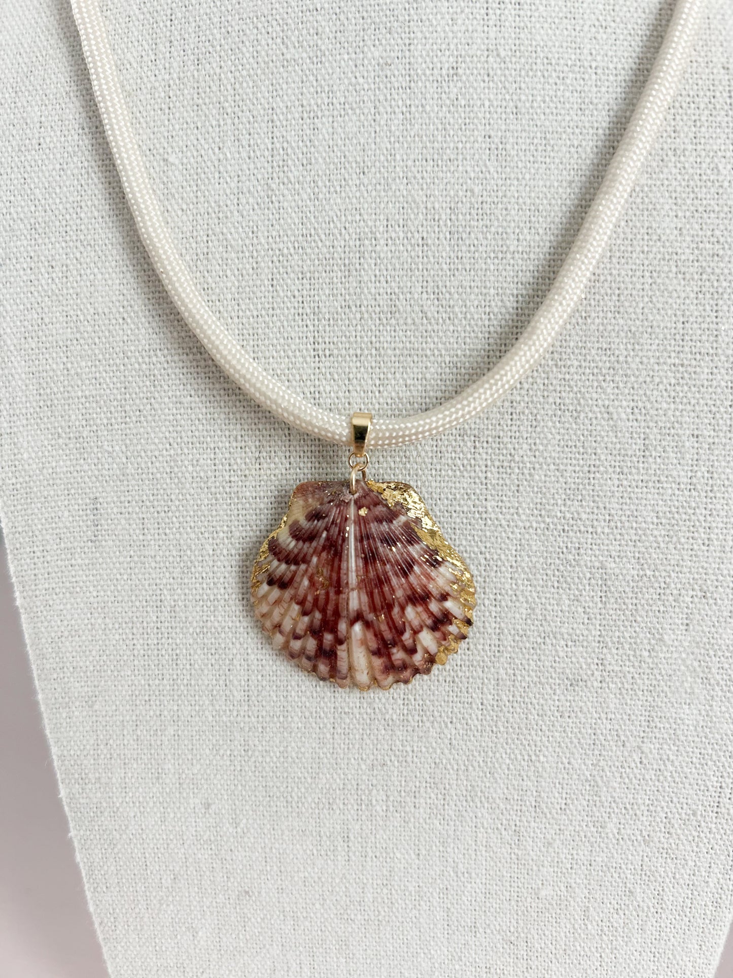 Maroon Cream Fate of Ophelia Necklace