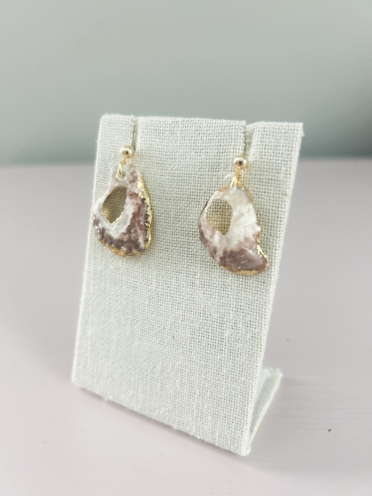 Large Oyster August Ball Studs