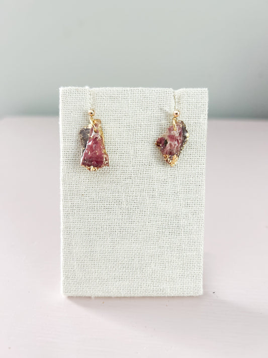 Oyster Ball Stud August Earrings