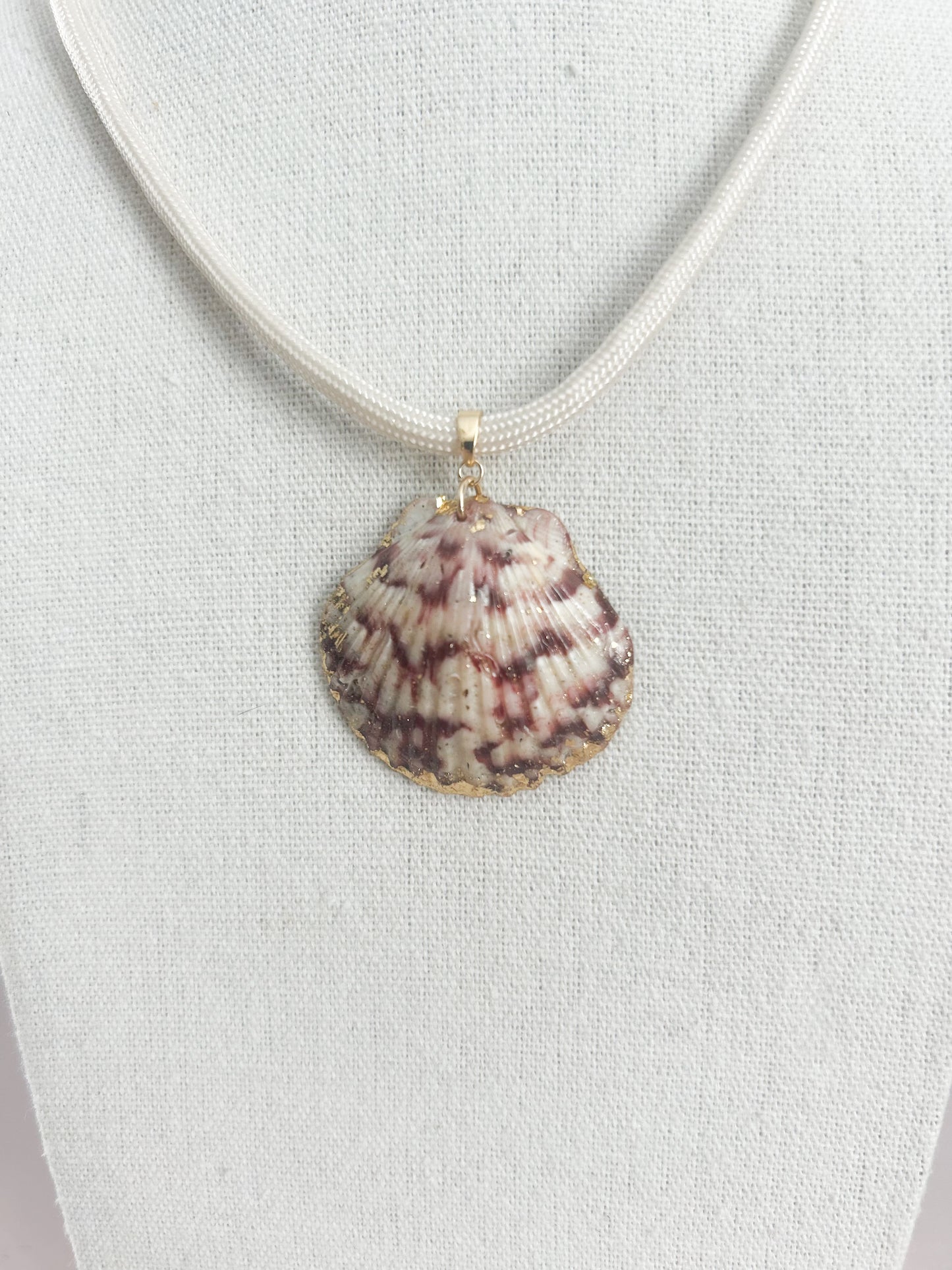 Maroon and Cream Fate of Ophelia Necklace
