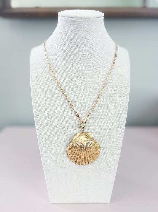 Gold Scallop Shell Necklace