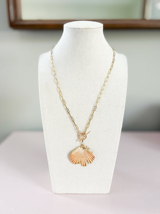Flat Scallop Charm Necklace
